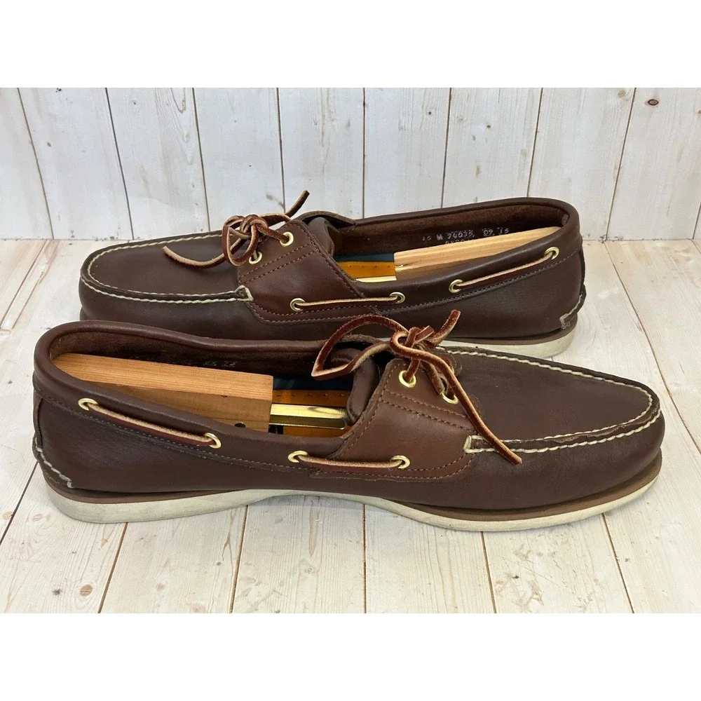 Timberland  Classic  Men's Size 15M Brown All Leather 2 Eye Boat Shoes 5880143